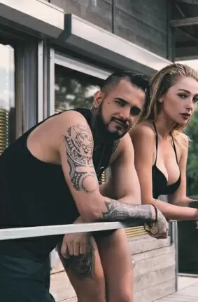 Голая писька соседки