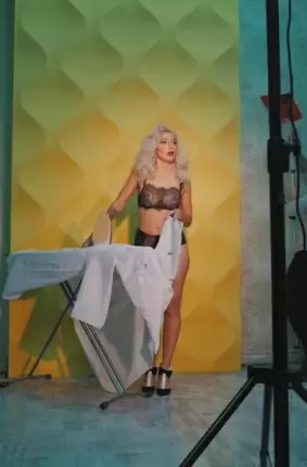 Жену толпой во все дыры