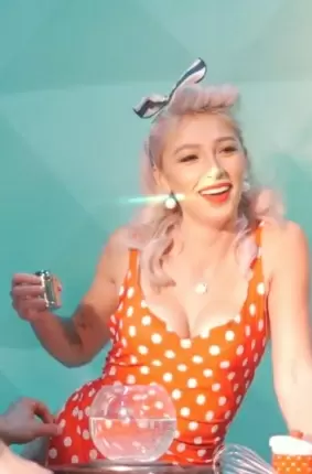 Isabelle Cornish Maxim