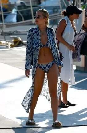 Вероника Авлув teacher pussy