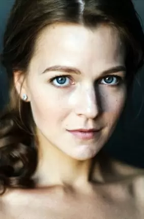 Голая Дана Абызова (7 фото)